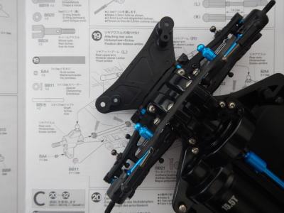 19.リヤアクスルの取り付け