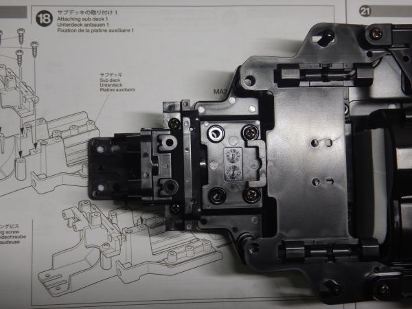 18.サブデッキの取り付け１