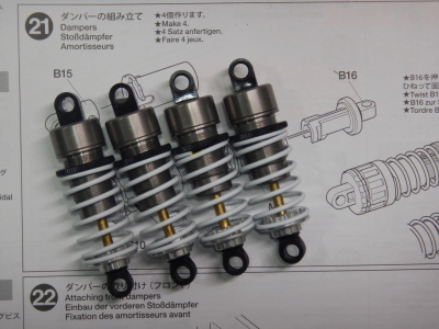 21.ダンパーの組み立て